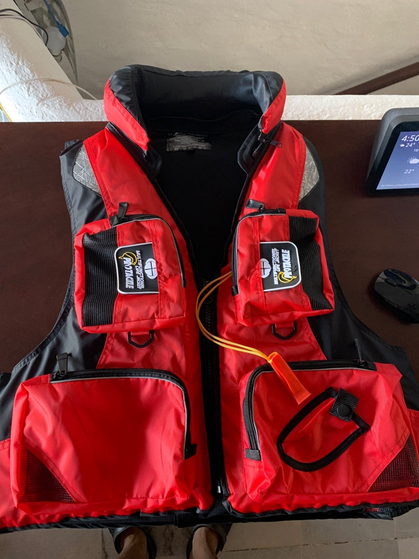 Adult Life Jacket, Adjustable Buoyancy Aid - Watersports Life vest / Life Jacket , Boating, Sailing, Fishing..